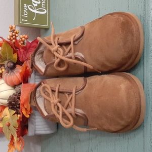 UGG SHOES SZ 11 MENS